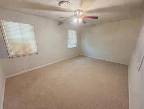 9262 N Highway 77 Lexington TX 78947