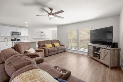 20102 Lee Lane Lago Vista TX 78645