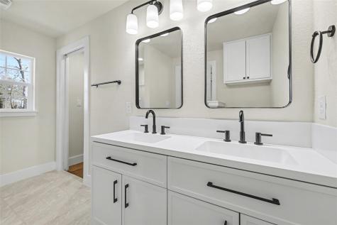 107 Russell Street Liberty Hill TX 78642