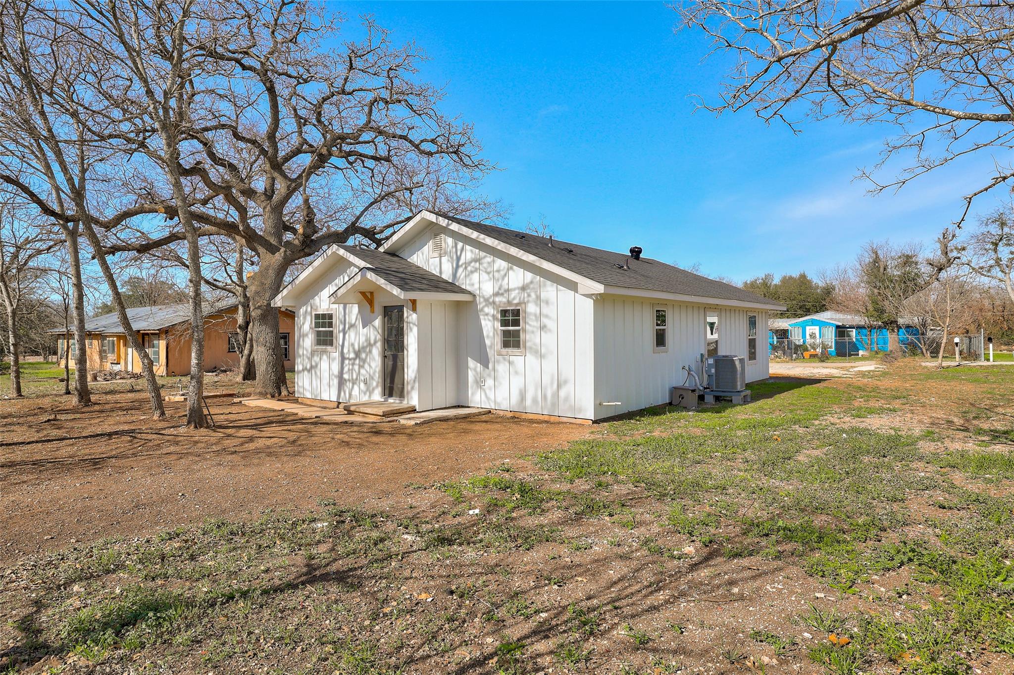 107 Russell Street Liberty Hill TX 78642