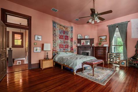 124 N Hamilton Street Gonzales TX 78629