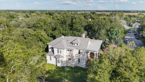 124 N Hamilton Street Gonzales TX 78629