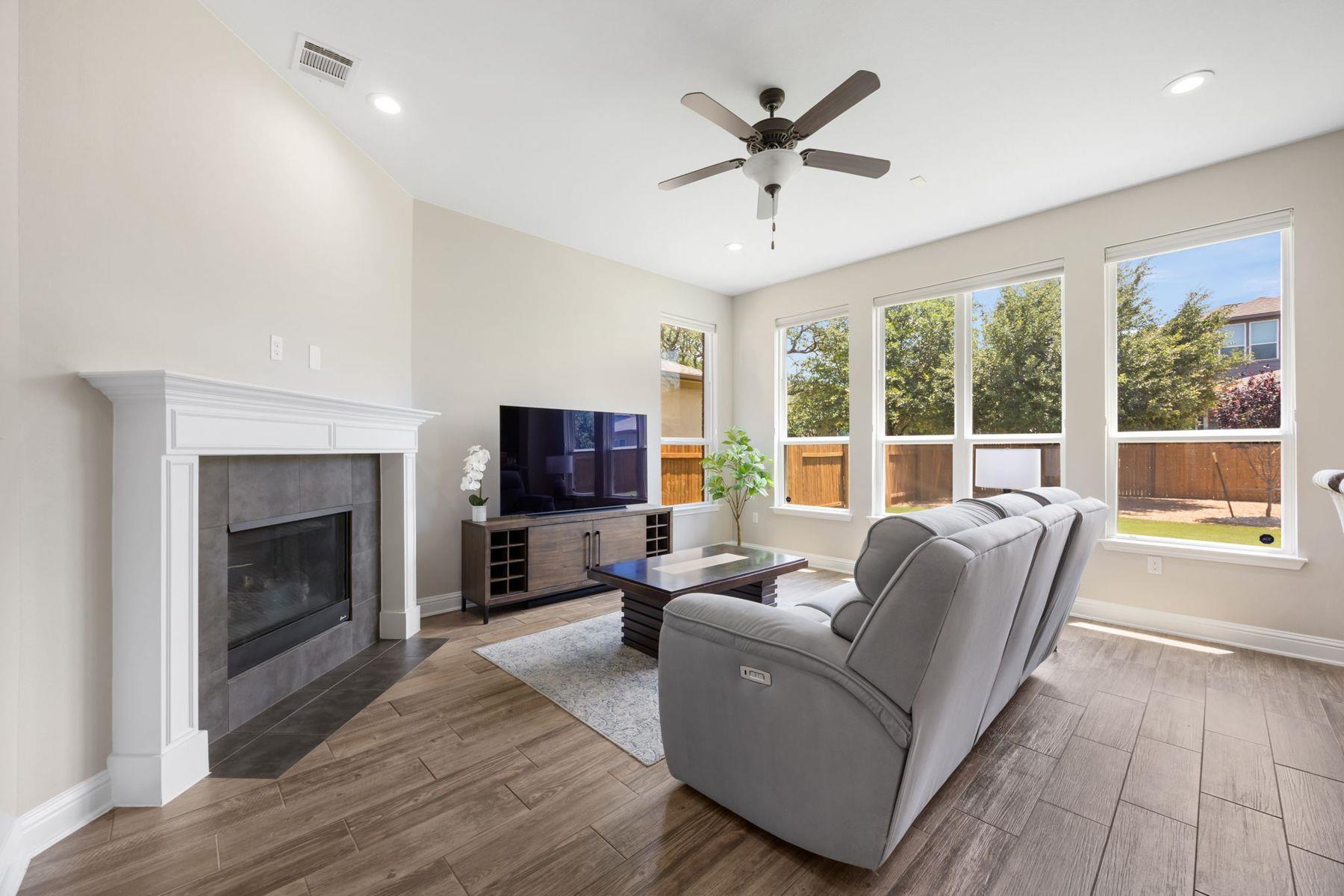 5221 Rain Lily Drive Austin TX 78739