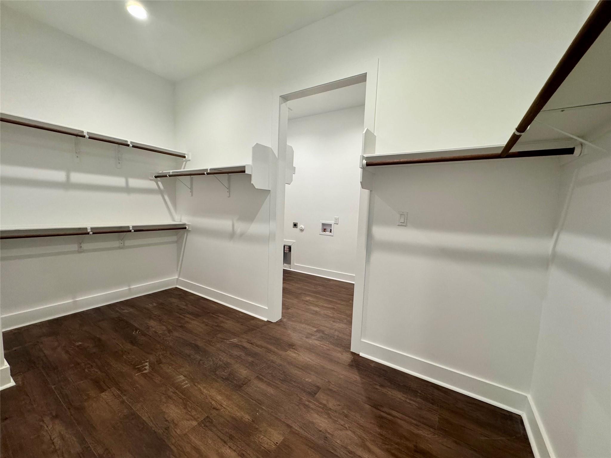 1353 Red Town Road Elgin TX 78621