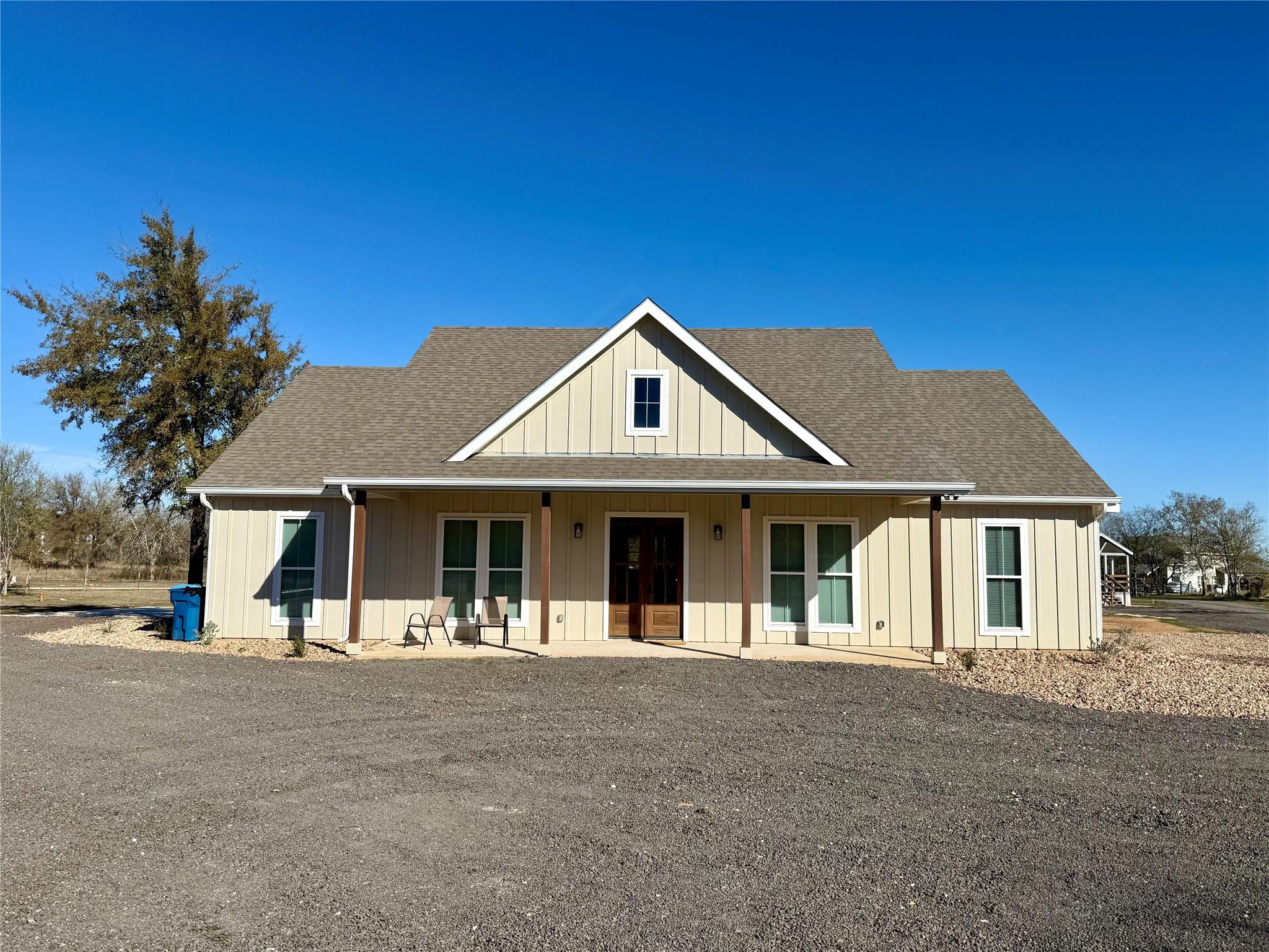1353 Red Town Road Elgin TX 78621