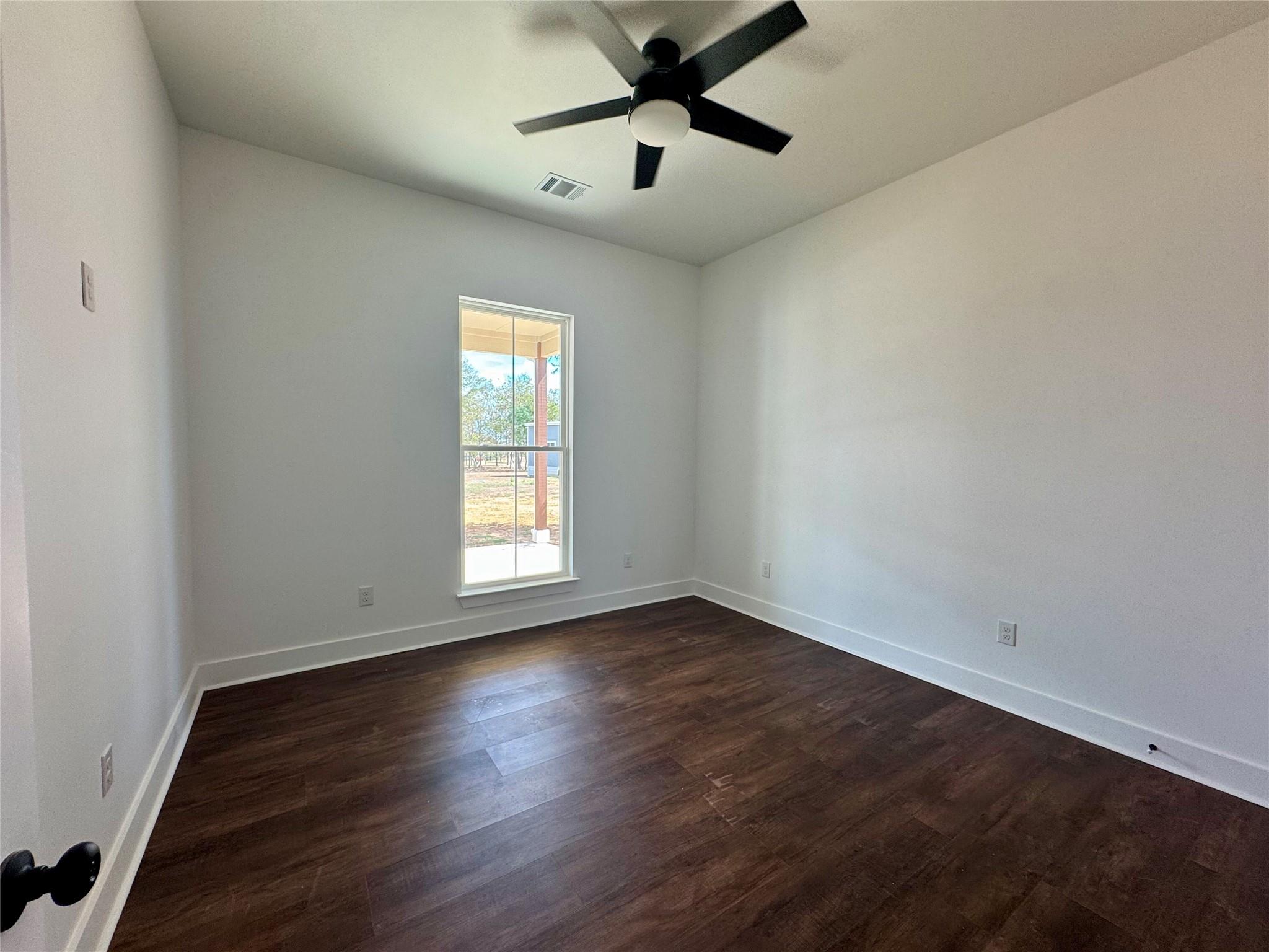 1353 Red Town Road Elgin TX 78621