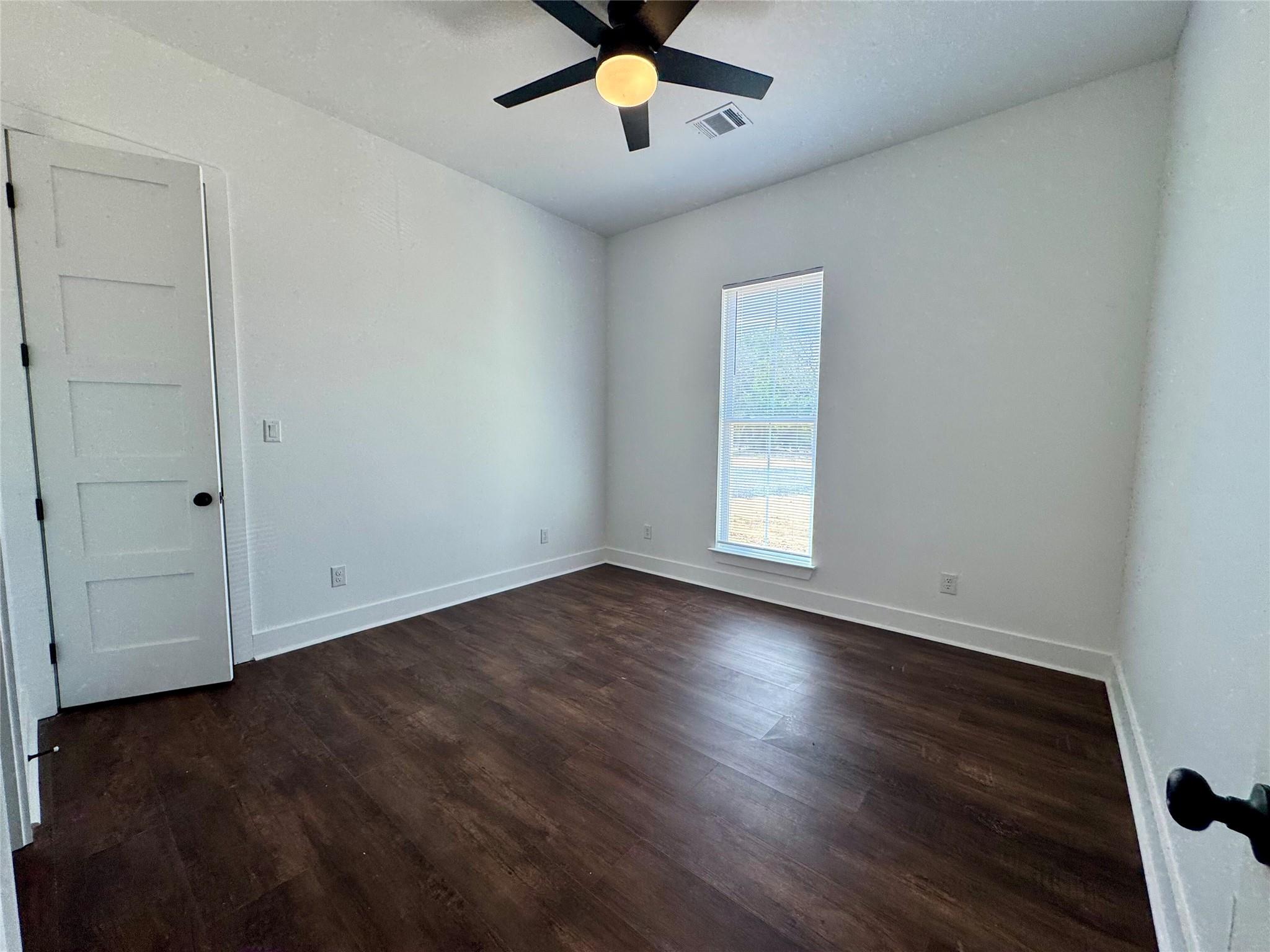 1353 Red Town Road Elgin TX 78621