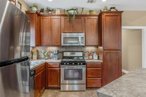 198 W Kelley Road Bastrop TX 78602