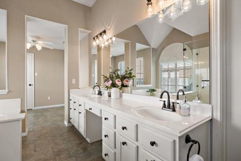 2040 Saint Andrews Drive Round Rock TX 78664
