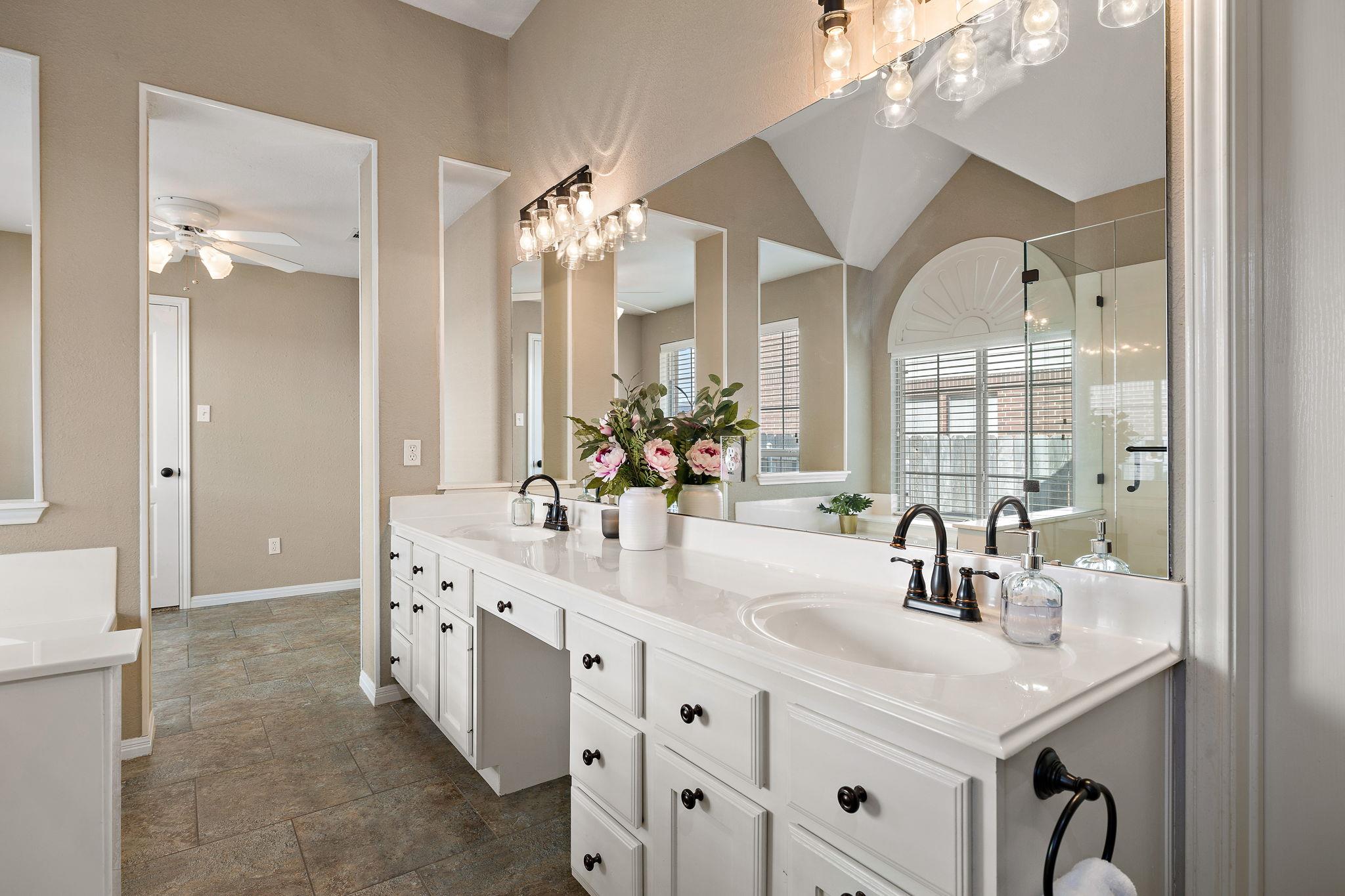 2040 Saint Andrews Drive Round Rock TX 78664