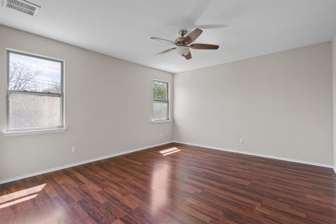 125 Palestine Cove Hutto TX 78634