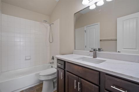 125 Palestine Cove Hutto TX 78634
