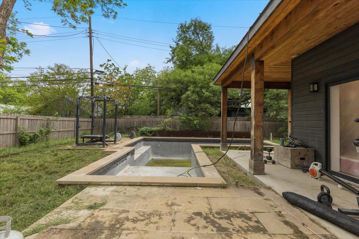 7512 Hardy Drive Austin TX 78757