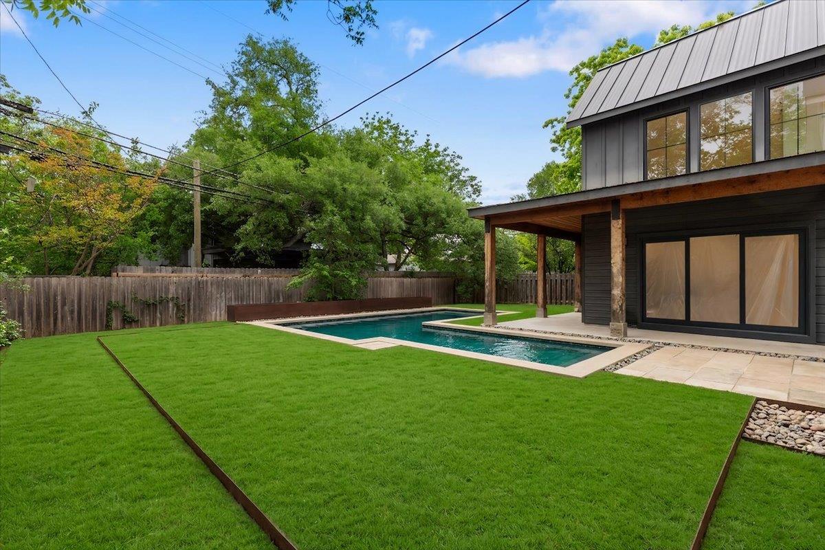 7512 Hardy Drive Austin TX 78757