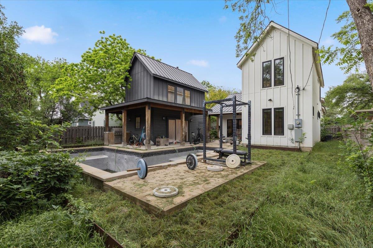 7512 Hardy Drive Austin TX 78757