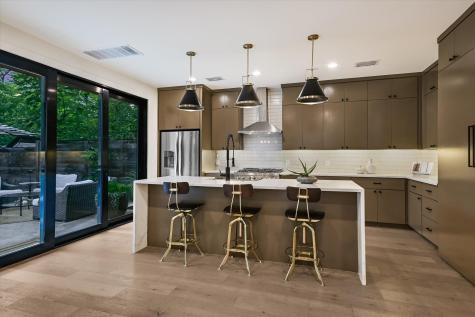 2806 Brinwood Avenue Austin TX 78704