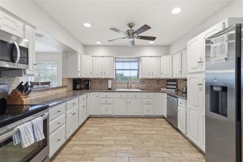 2232 Glenn Drive Canyon Lake TX 78133