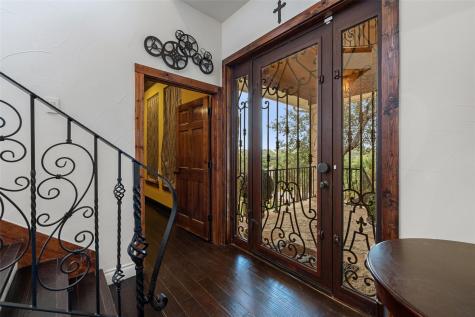 201 Cowal Drive N Spicewood TX 78669