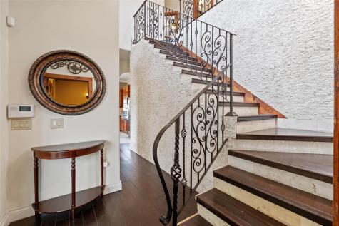 201 Cowal Drive N Spicewood TX 78669