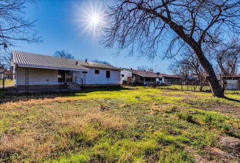 704 S 3rd Street Copperas Cove TX 76522