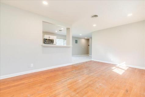704 S 3rd Street Copperas Cove TX 76522