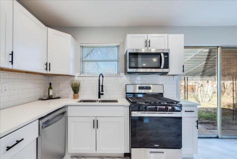 704 S 3rd Street Copperas Cove TX 76522