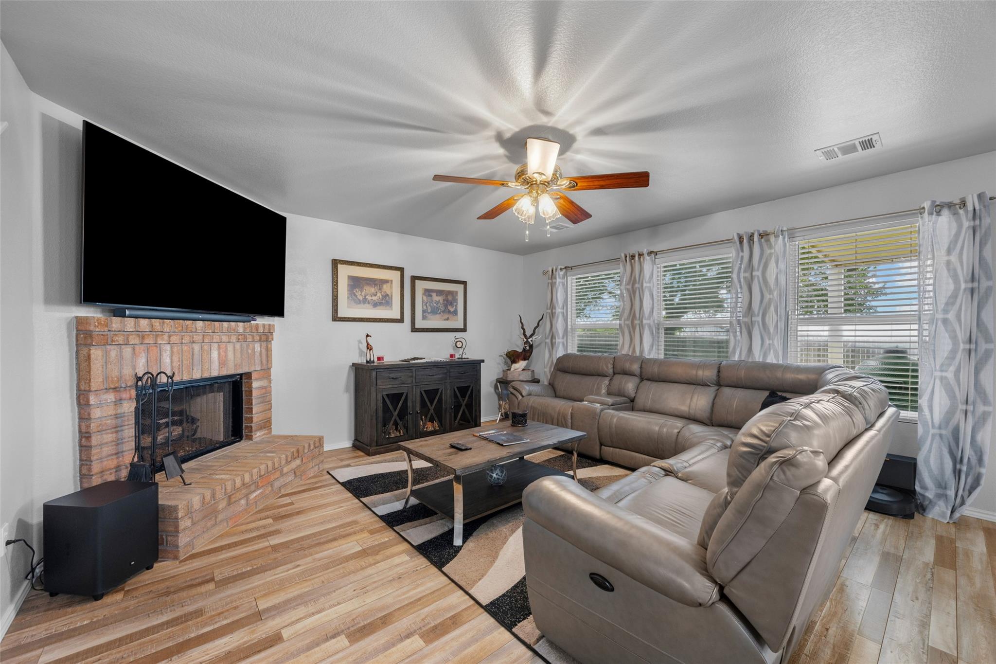 951 Brandi Circle Kyle TX 78640