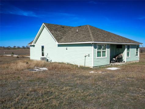 1351 County Road 419 Taylor TX 76574