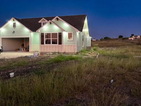 1351 County Road 419 Taylor TX 76574