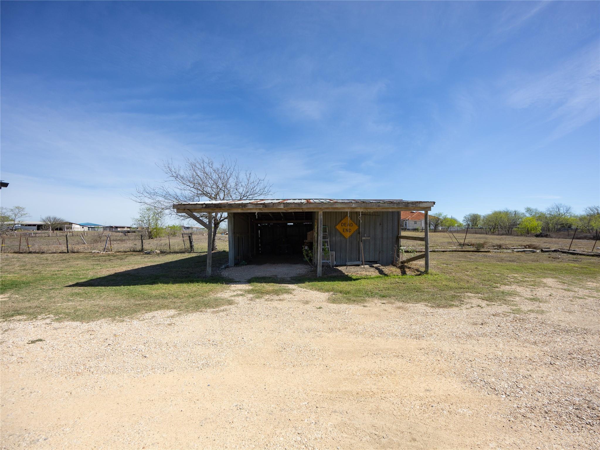 2412 Williamson Road Lockhart TX 78644