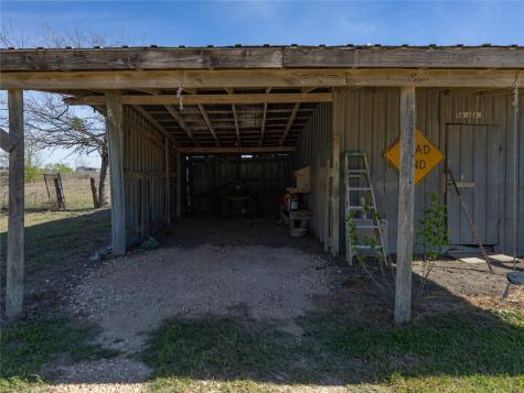 2412 Williamson Road Lockhart TX 78644
