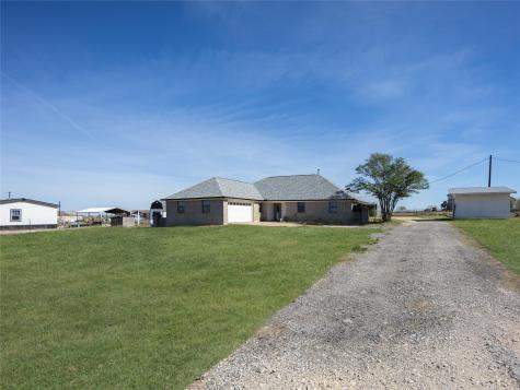 2412 Williamson Road Lockhart TX 78644