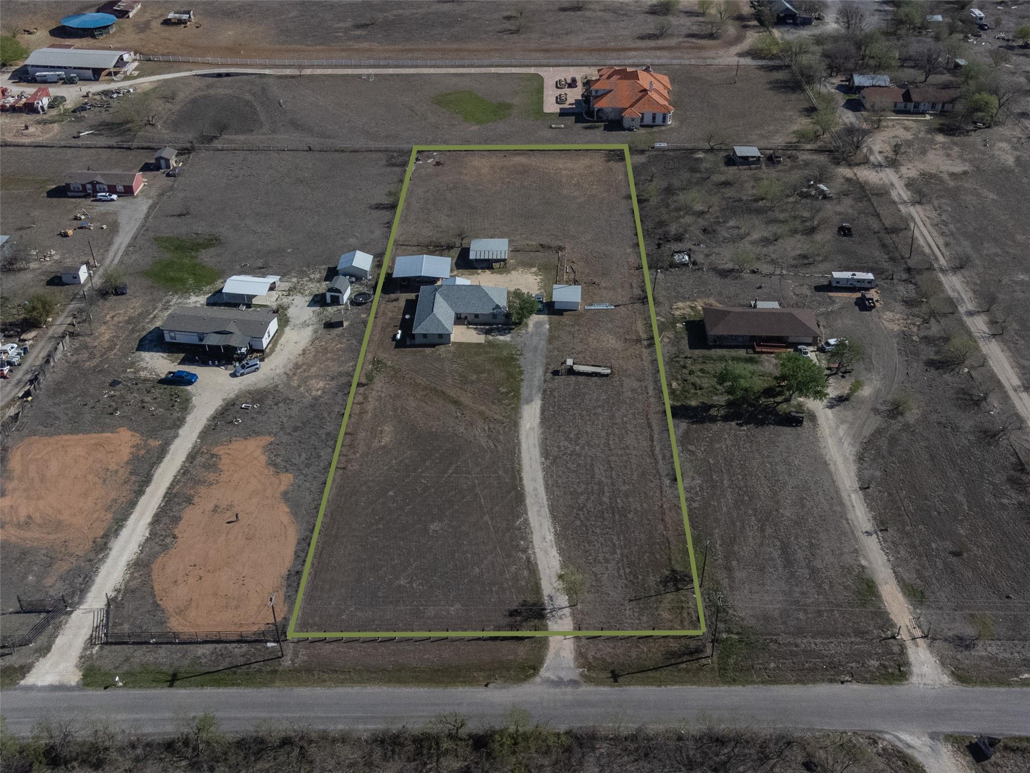 2412 Williamson Road Lockhart TX 78644
