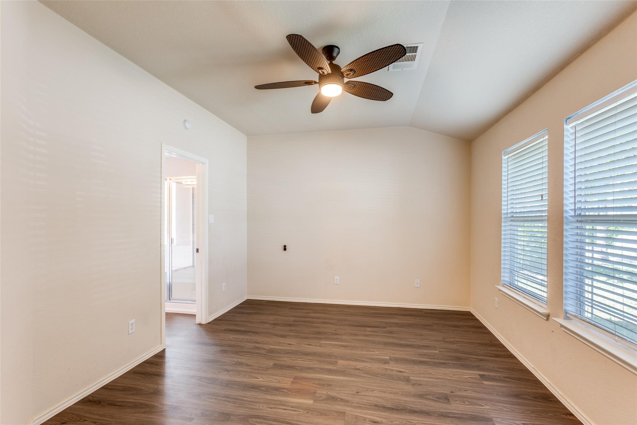 5043 Hartson Kyle TX 78640