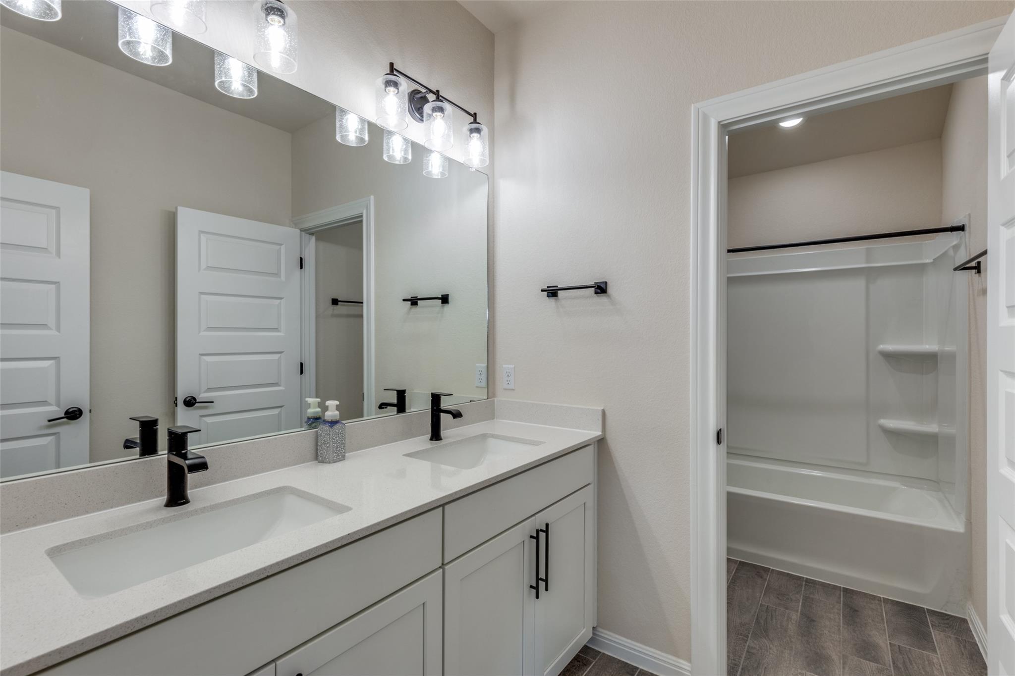 213 Sugar Cane Road Buda TX 78610