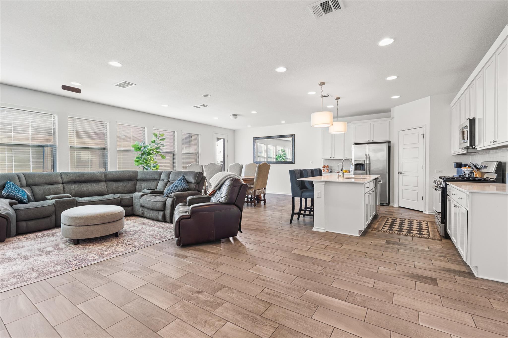 9107 Moonstone Drive Austin TX 78729