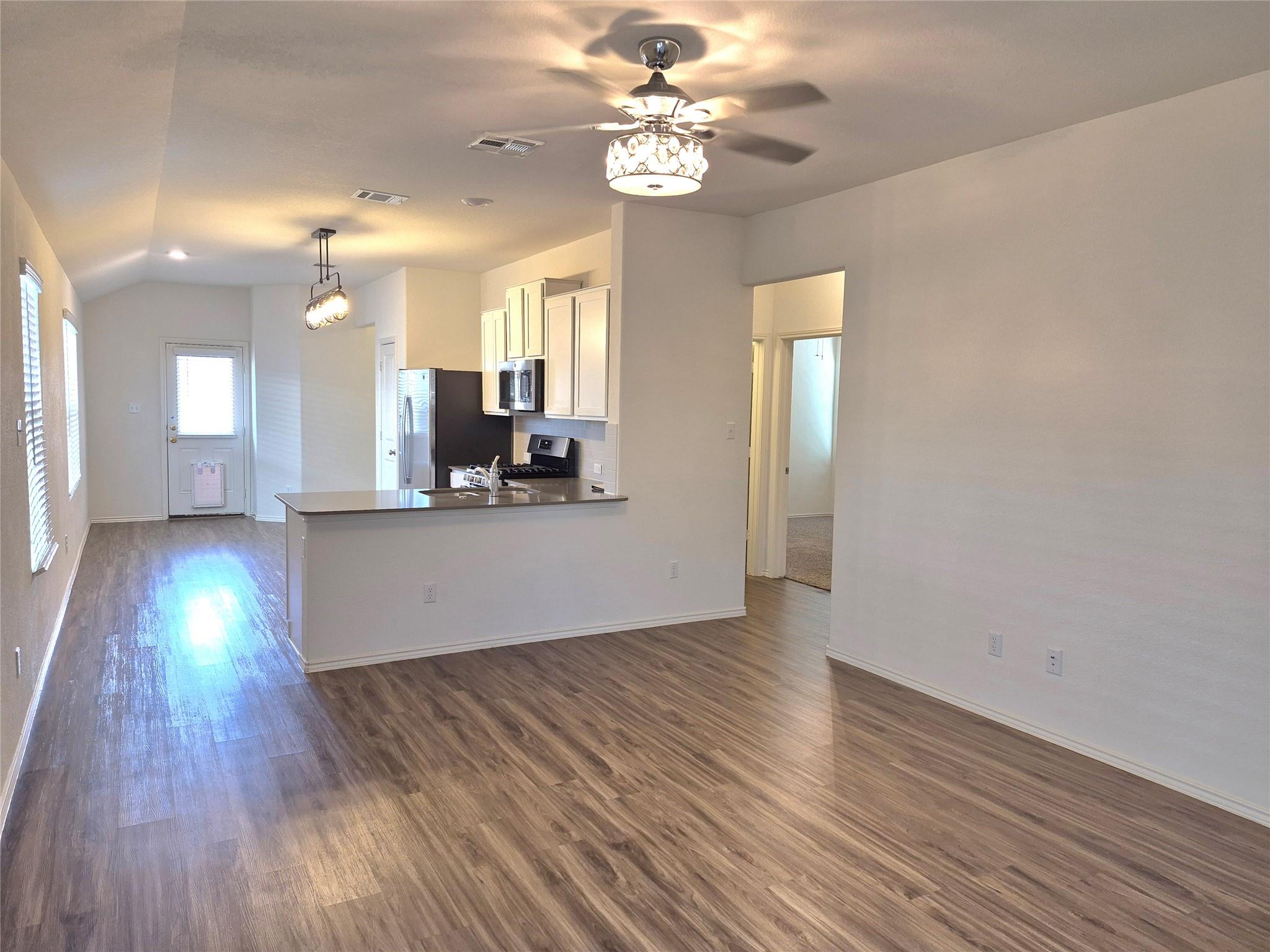 117 Wind Flower Lane Liberty Hill TX 78642