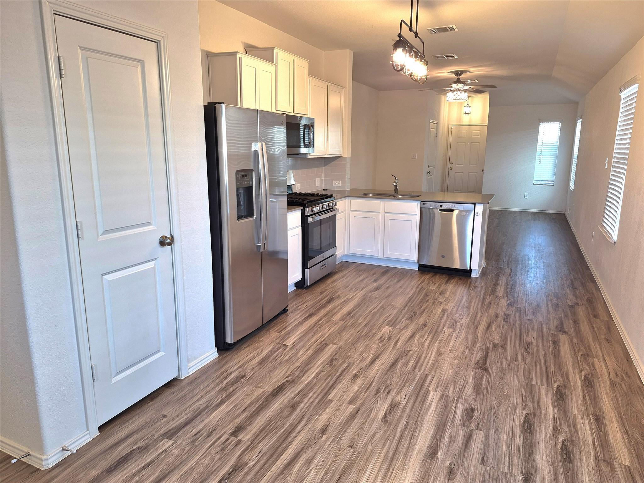 117 Wind Flower Lane Liberty Hill TX 78642