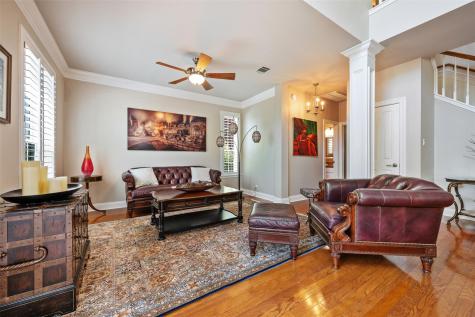 6425 Yaupon Drive Austin TX 78759