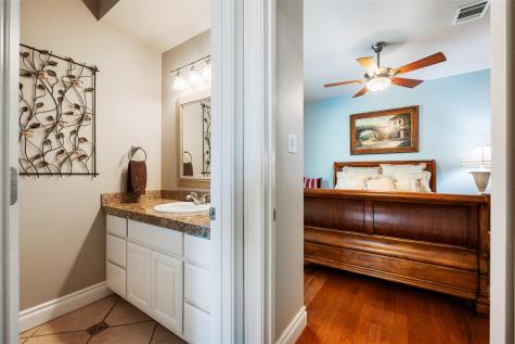 6425 Yaupon Drive Austin TX 78759