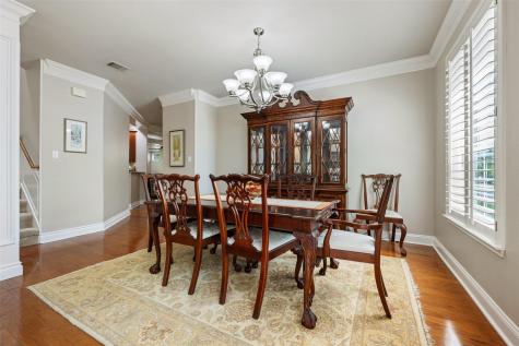 6425 Yaupon Drive Austin TX 78759
