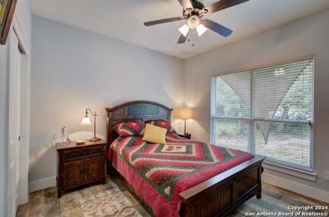 520 Monarch Canyon Lake TX 78133