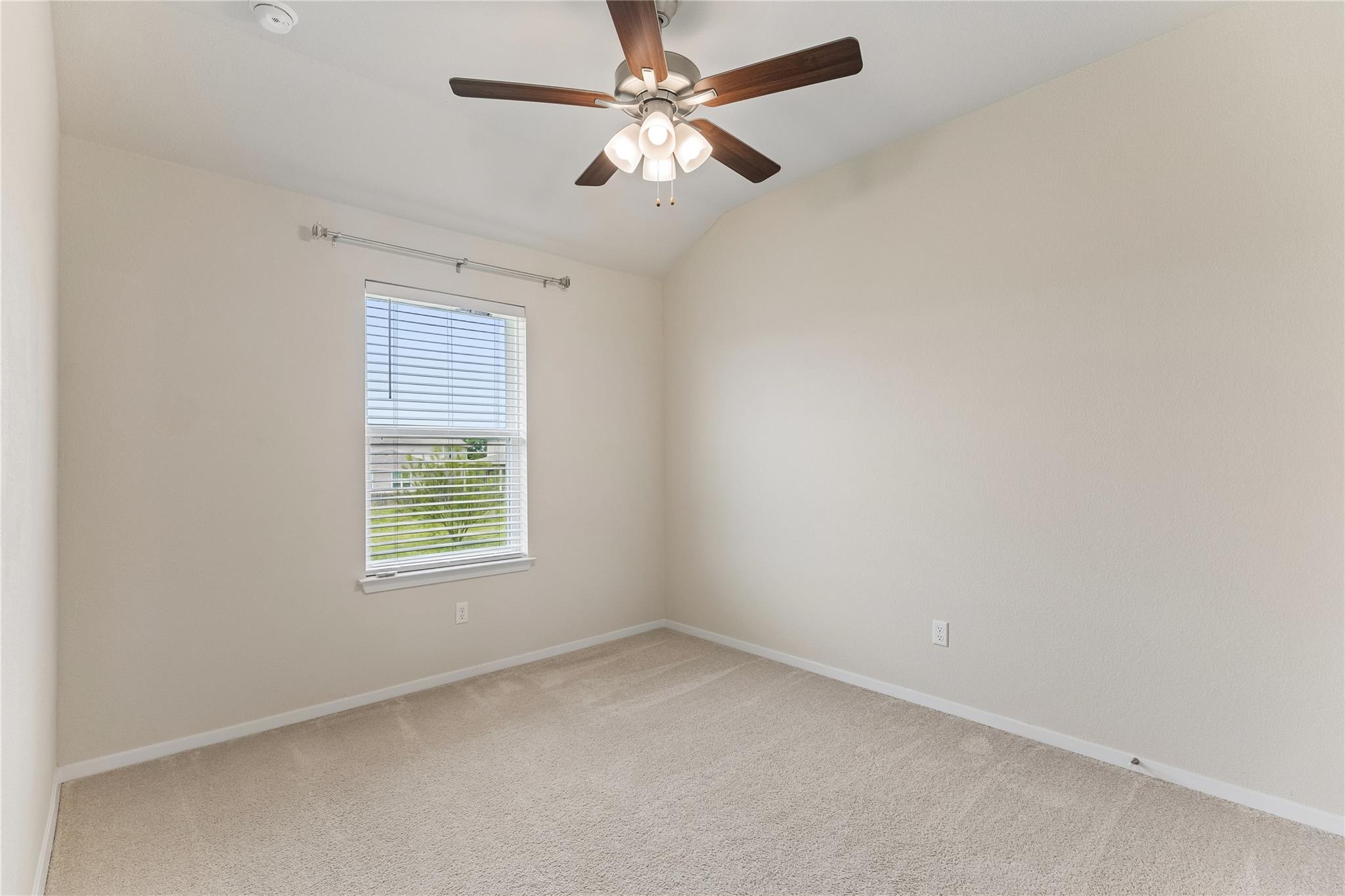 318 Schuylerville Drive Elgin TX 78621