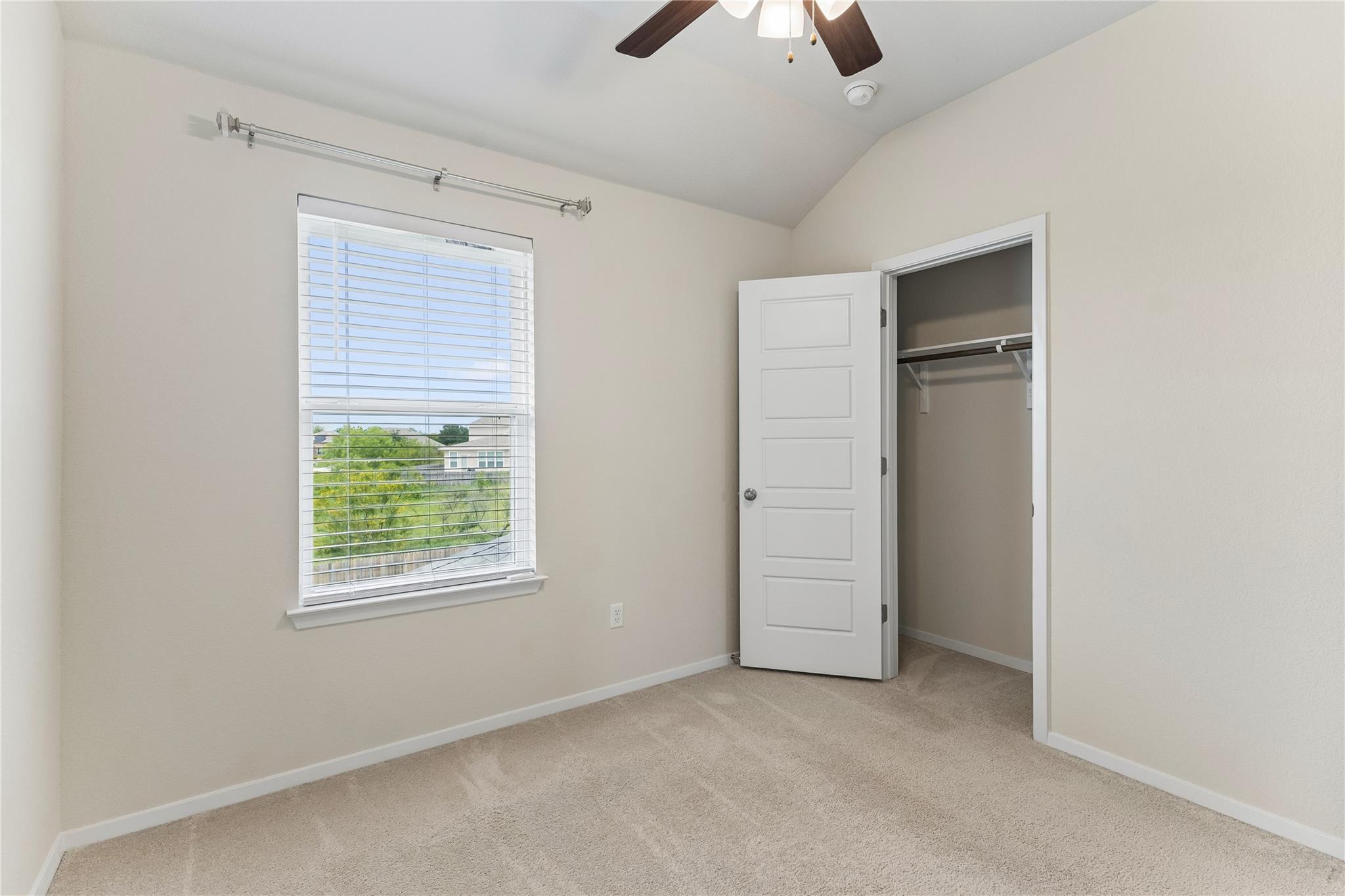 318 Schuylerville Drive Elgin TX 78621