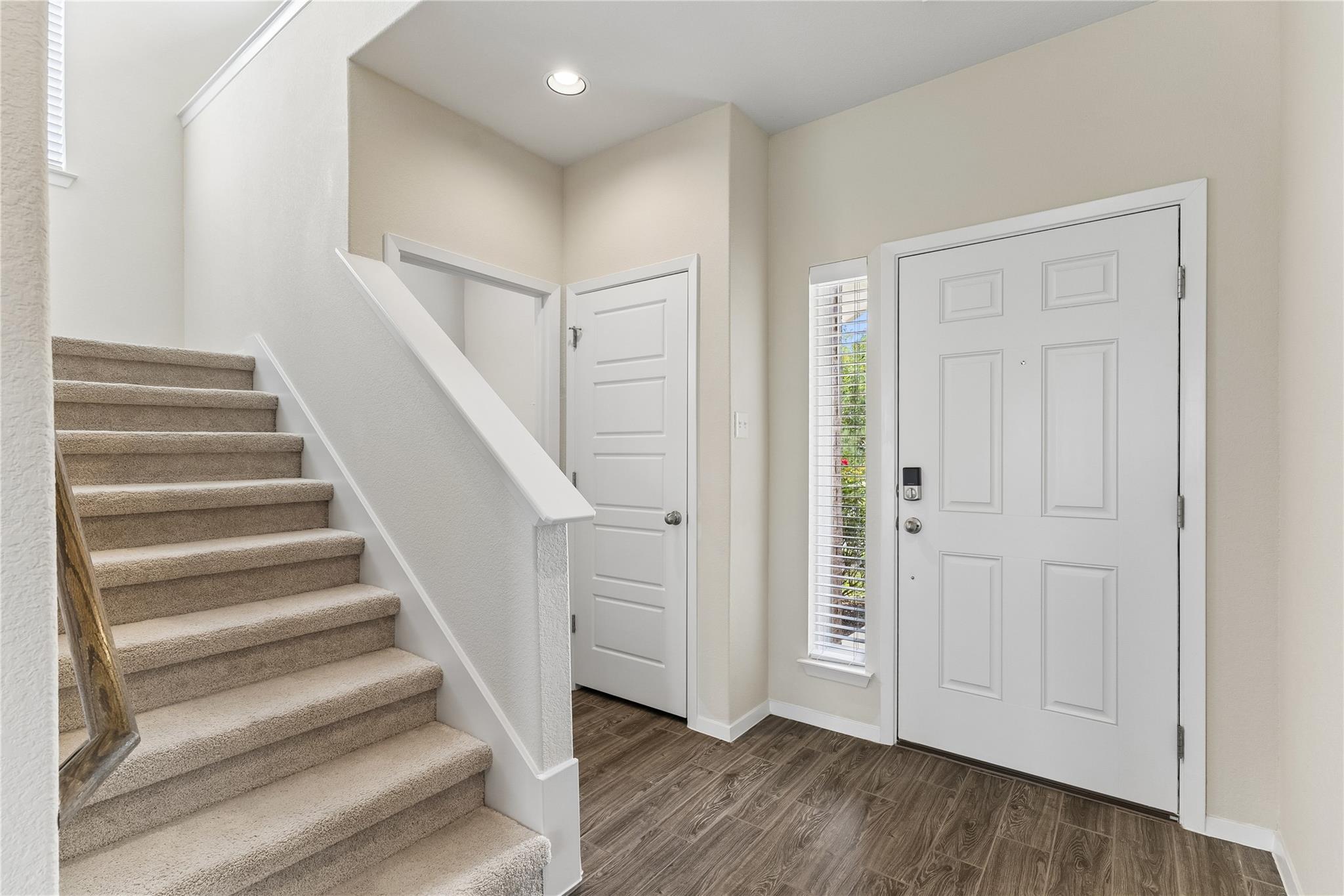 318 Schuylerville Drive Elgin TX 78621