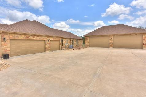 3738 County Road 258 Liberty Hill TX 78642