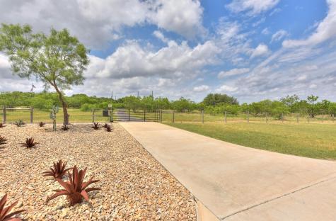 3738 County Road 258 Liberty Hill TX 78642