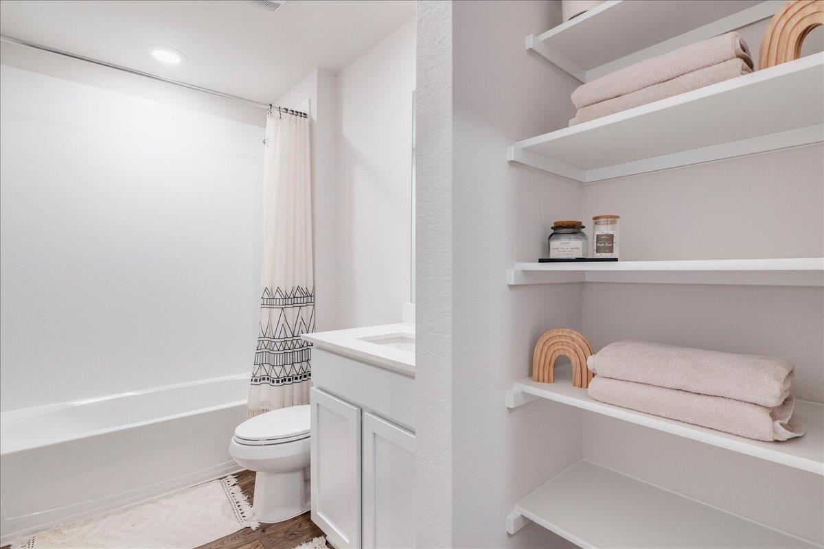 125 Frogmore Loop Uhland TX 78640
