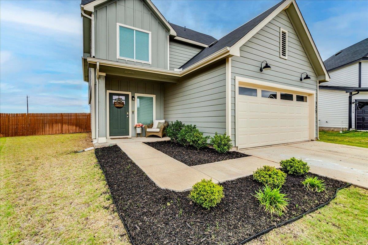 125 Frogmore Loop Uhland TX 78640