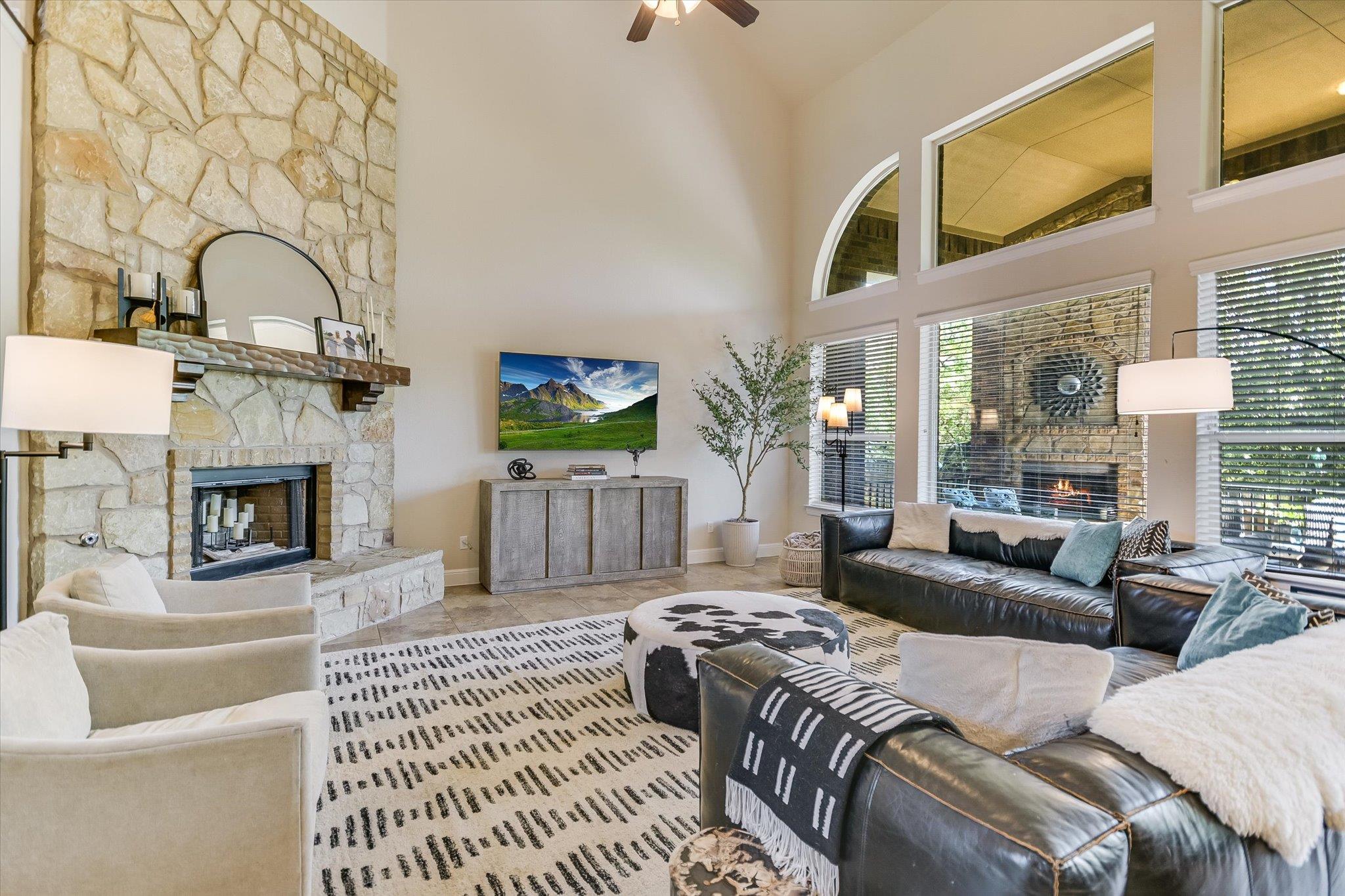 8813 Fescue Lane Austin TX 78738